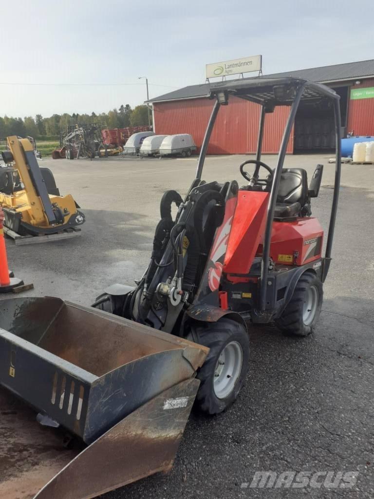 Norcar A6226 لوادر متعددة الأغراض