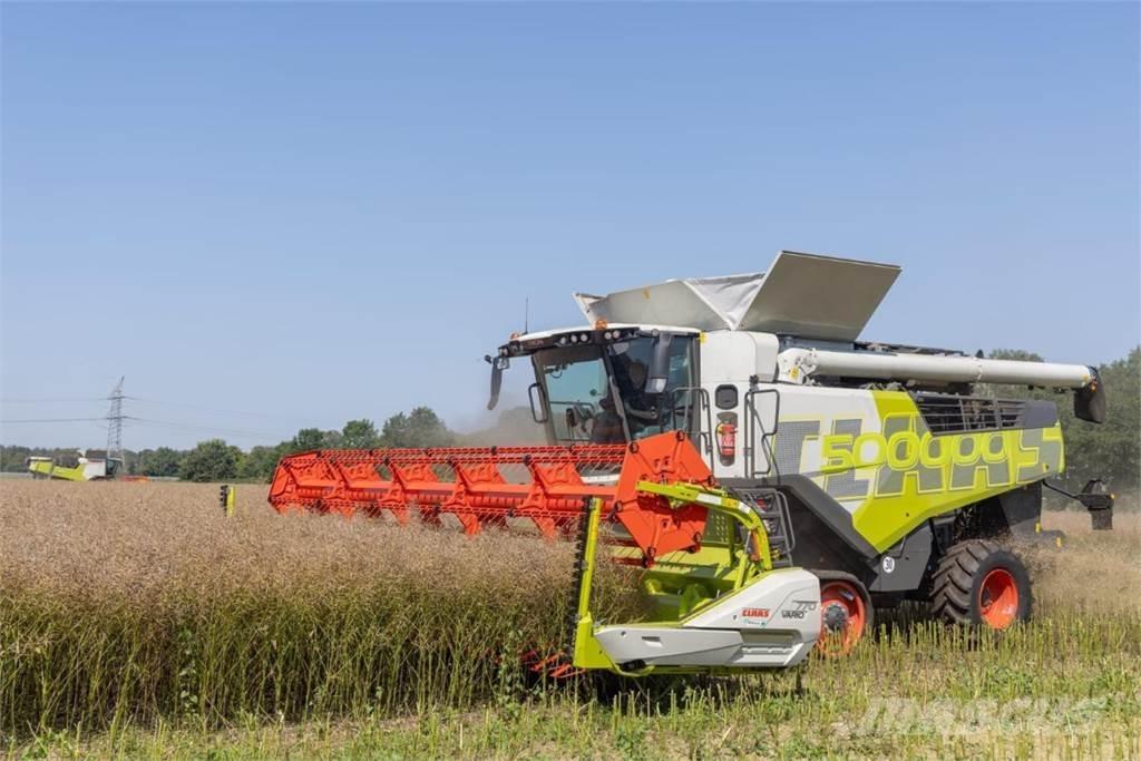 CLAAS Trion 730 TT حصادات