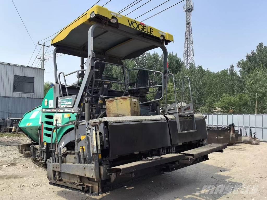 XCMG RP 453 L معدات السفلتة