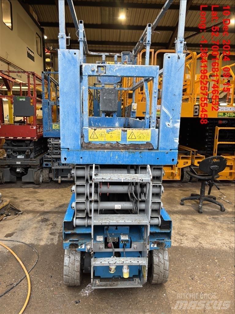 Genie GS 2632 رافعات مقصية الشكل