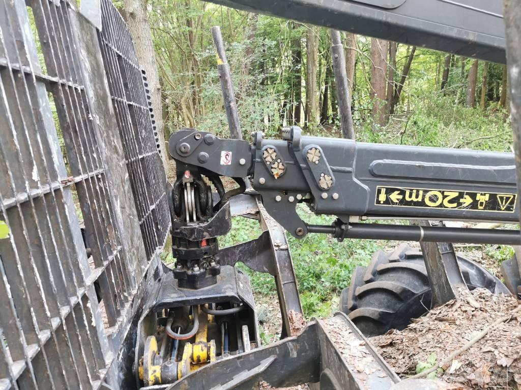 John Deere 1110G شاحنات
