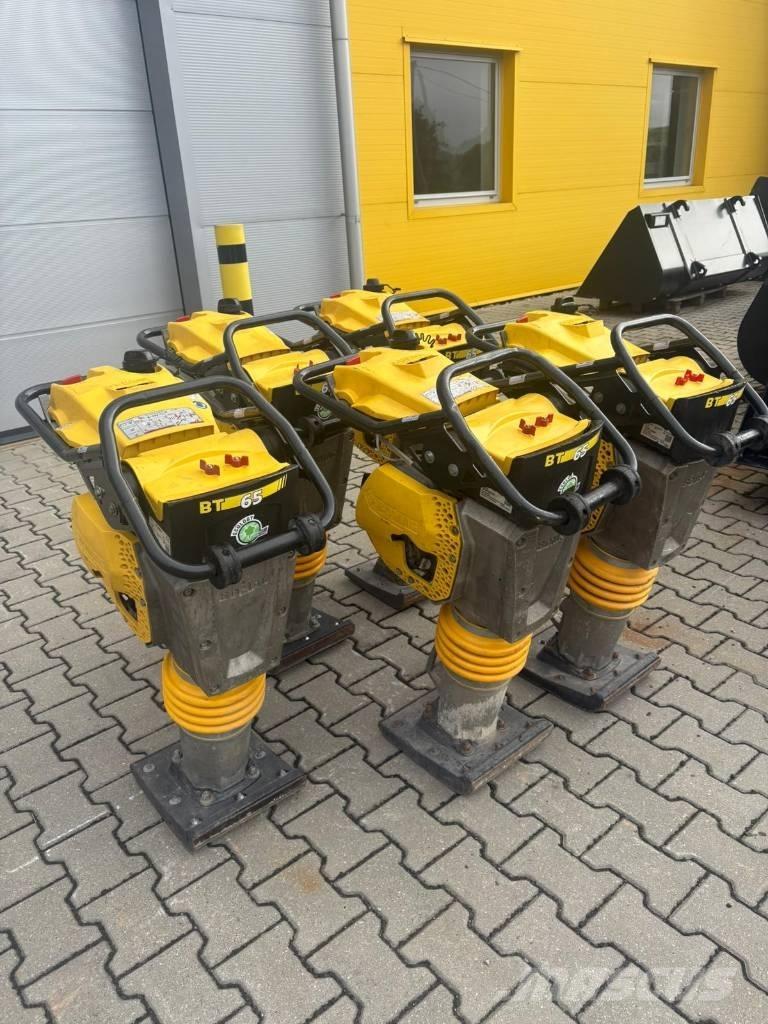 Bomag BT 65 دكاكات أفقية