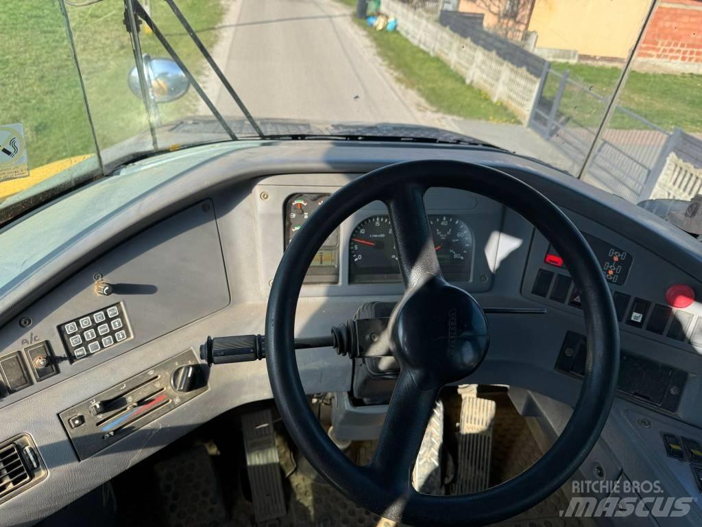 Volvo A 30 D ساحبات مفصلية