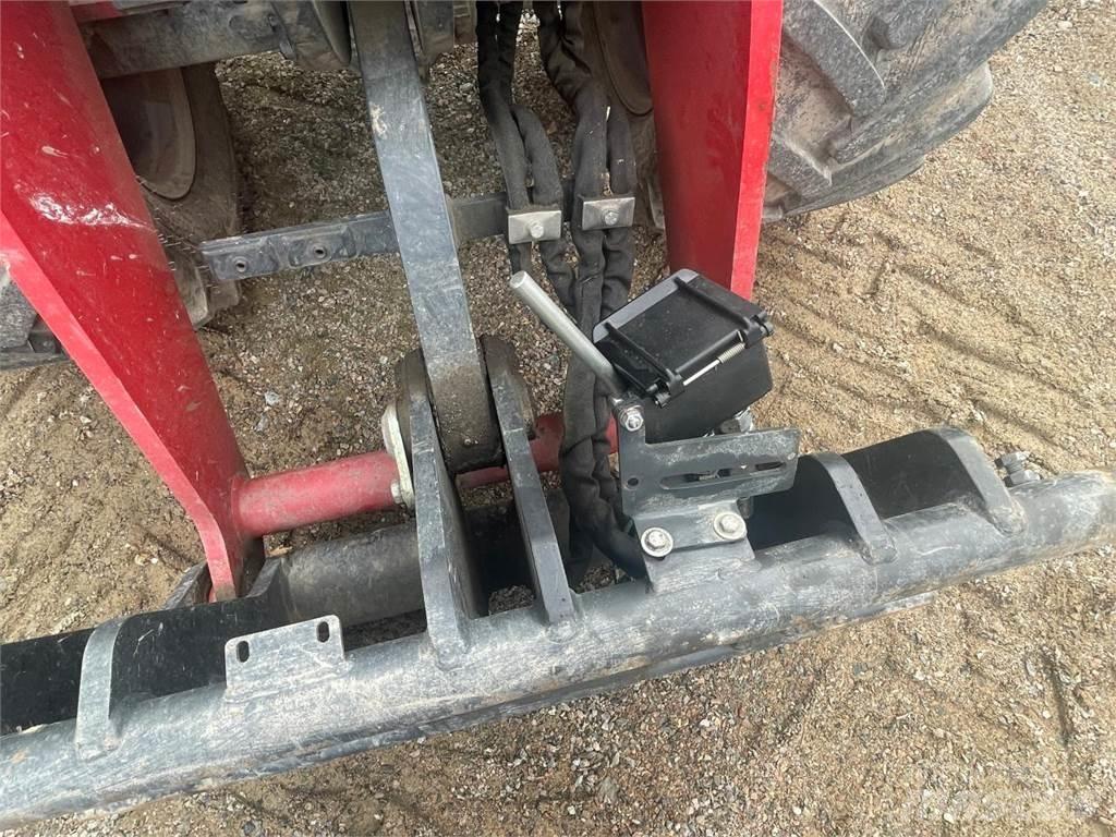 Schäffer 4670 Z لوادر صغيرة