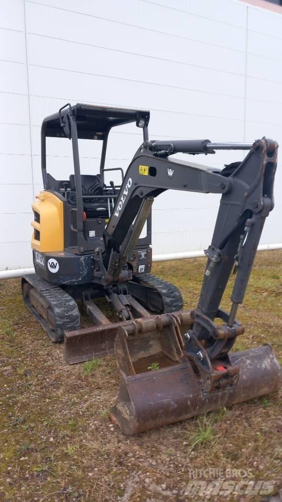 Volvo ECR 25 D حفارات صغيرة أقل من 7 طن (حفارات صغيرة)