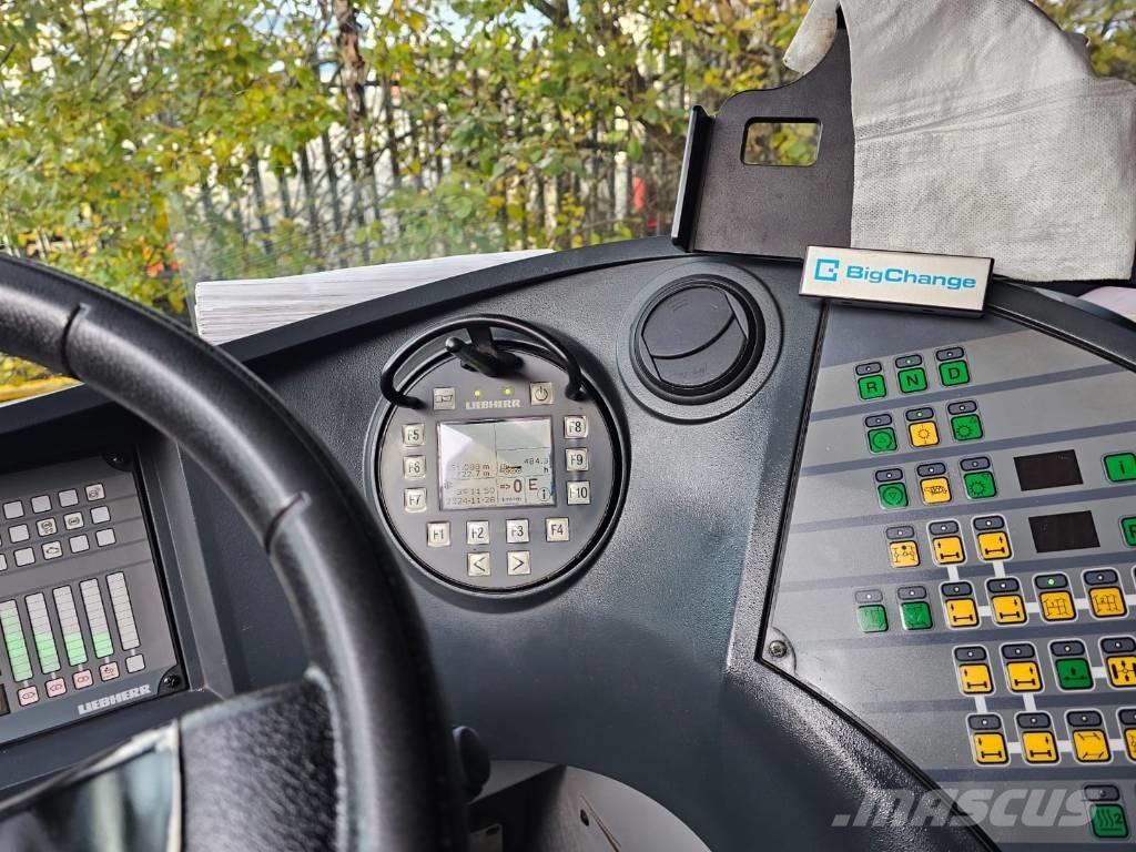 Liebherr MK 140 Plus رافعات صالحة لكل أنواع الطرق