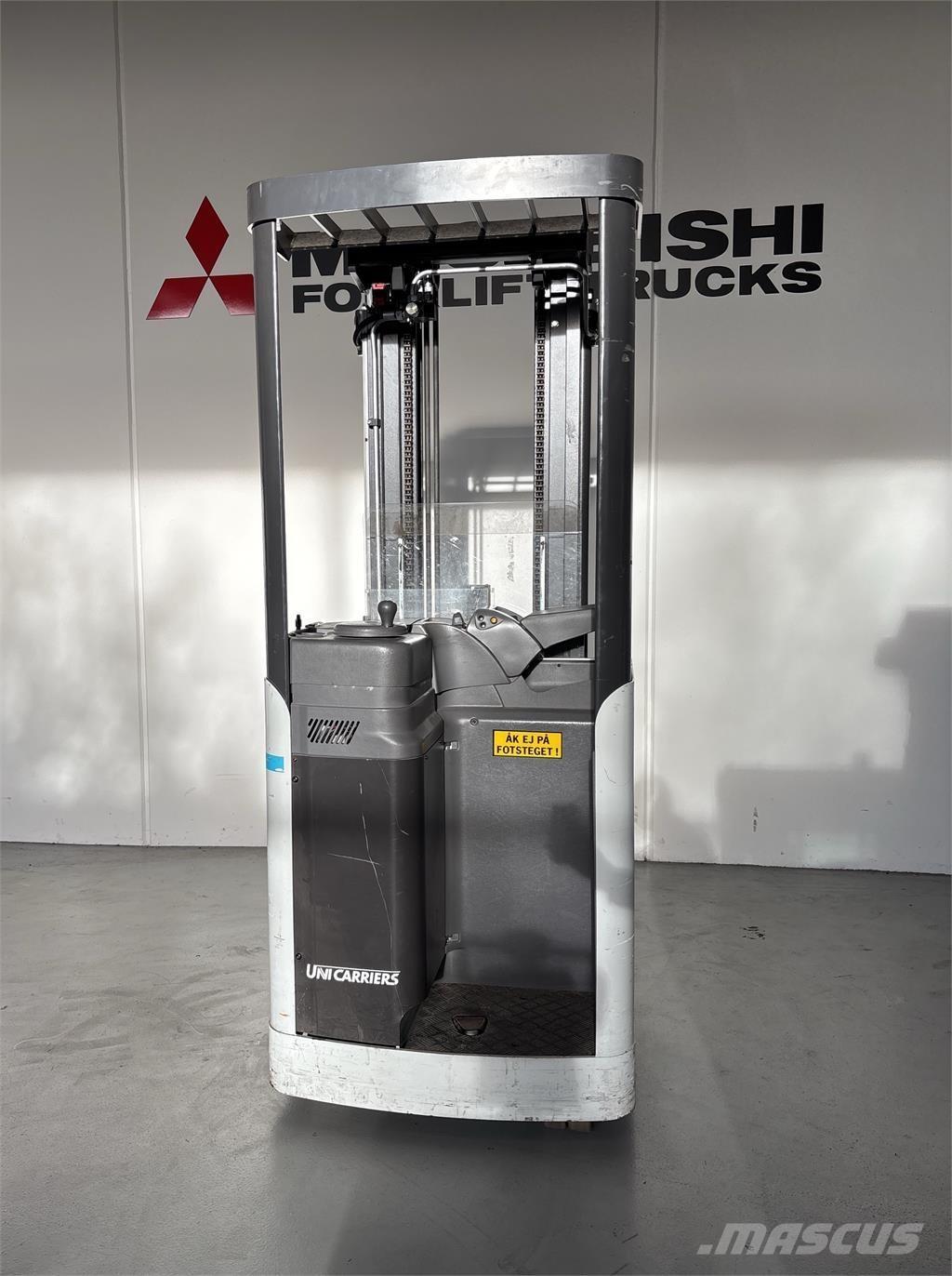 Atlet A160 شاحنات مناولة ذاتية الدفع