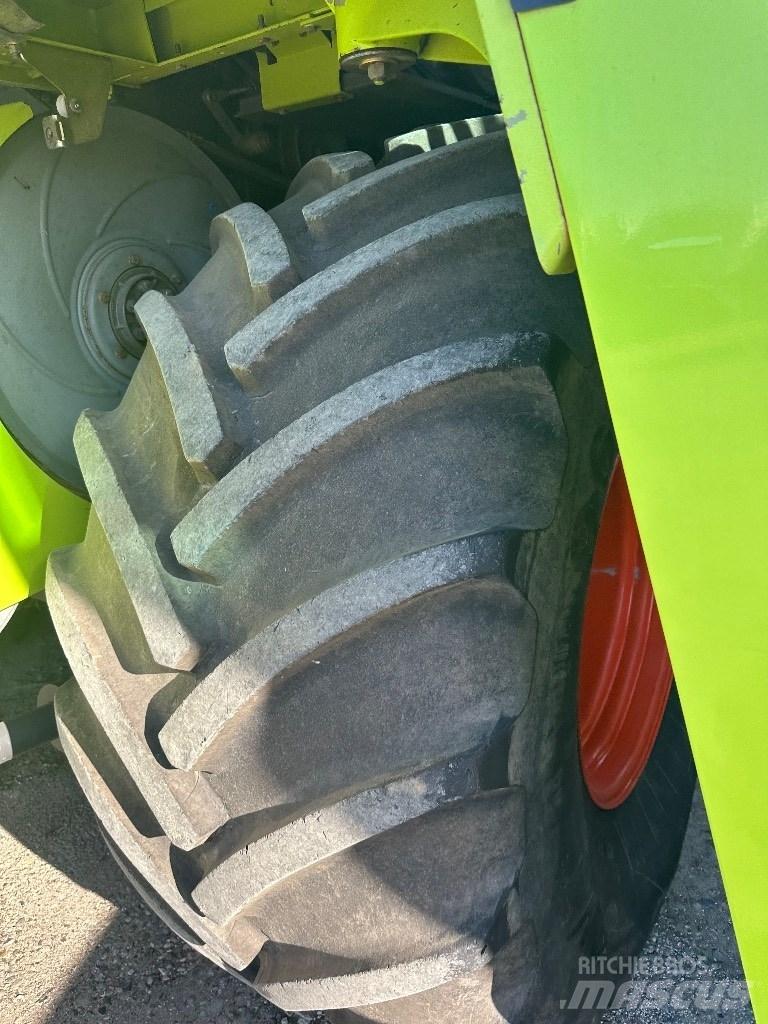 CLAAS Lexion 560 حصادات