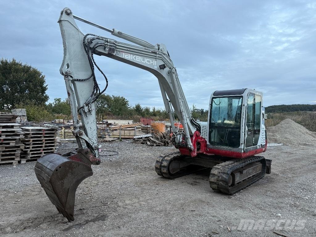 Takeuchi TB 175 حفارات وسط 7 طن - 12 طن