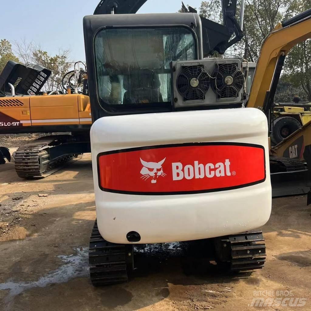 Bobcat 331 حفارات صغيرة أقل من 7 طن (حفارات صغيرة)