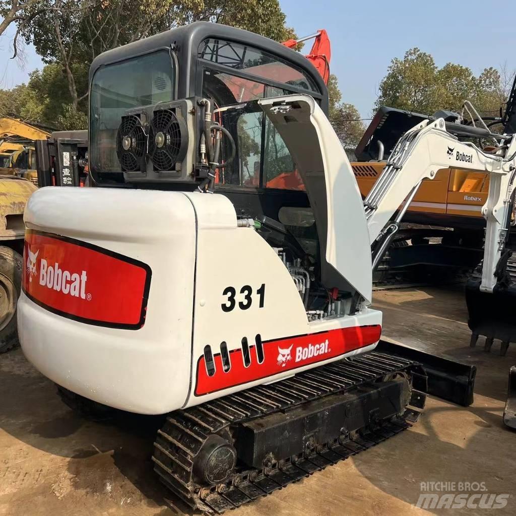 Bobcat 331 حفارات صغيرة أقل من 7 طن (حفارات صغيرة)