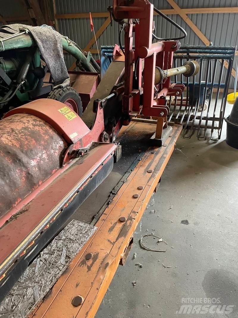 Dücker USM 21 R 2 ماكينات أخرى لتجهيز الأراضي