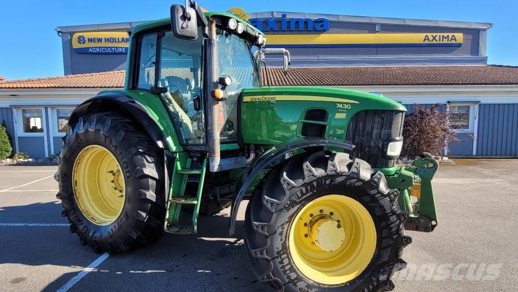 John Deere 7430 AP الجرارات