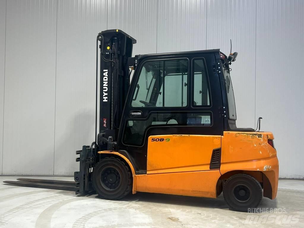 Hyundai 50 B-9 شاحنات ذات رافعات شوكية تعمل بالكهرباء