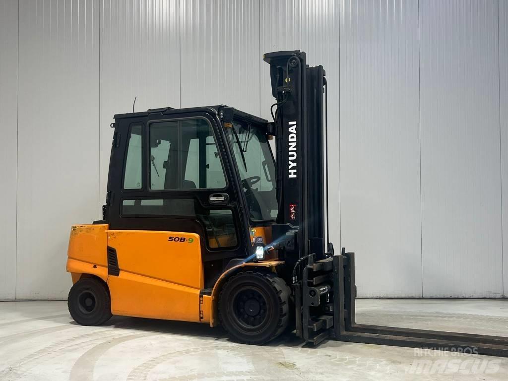 Hyundai 50 B-9 شاحنات ذات رافعات شوكية تعمل بالكهرباء