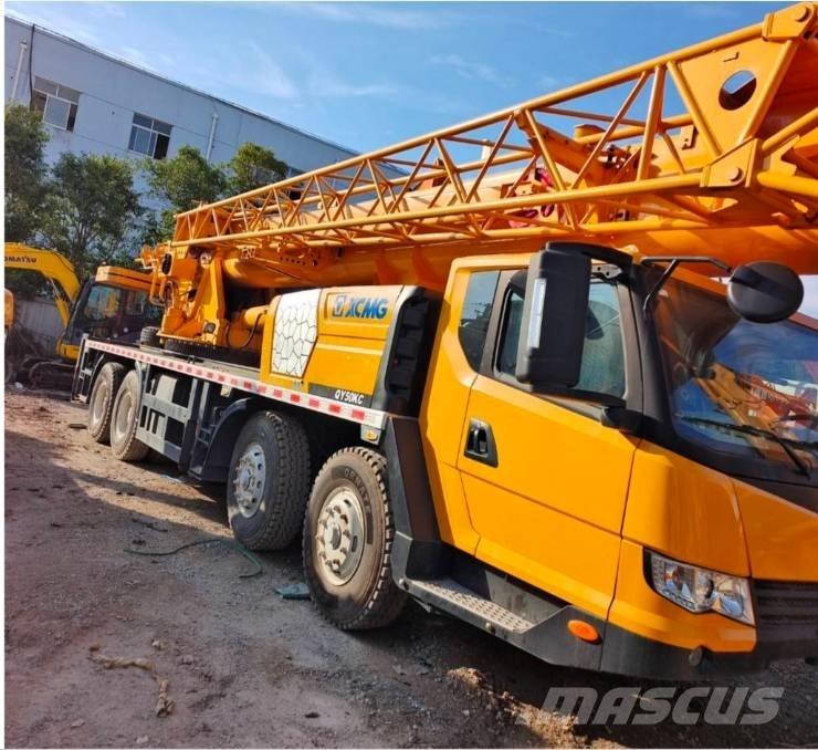XCMG QY 50 KC رافعات الطرق الوعرة