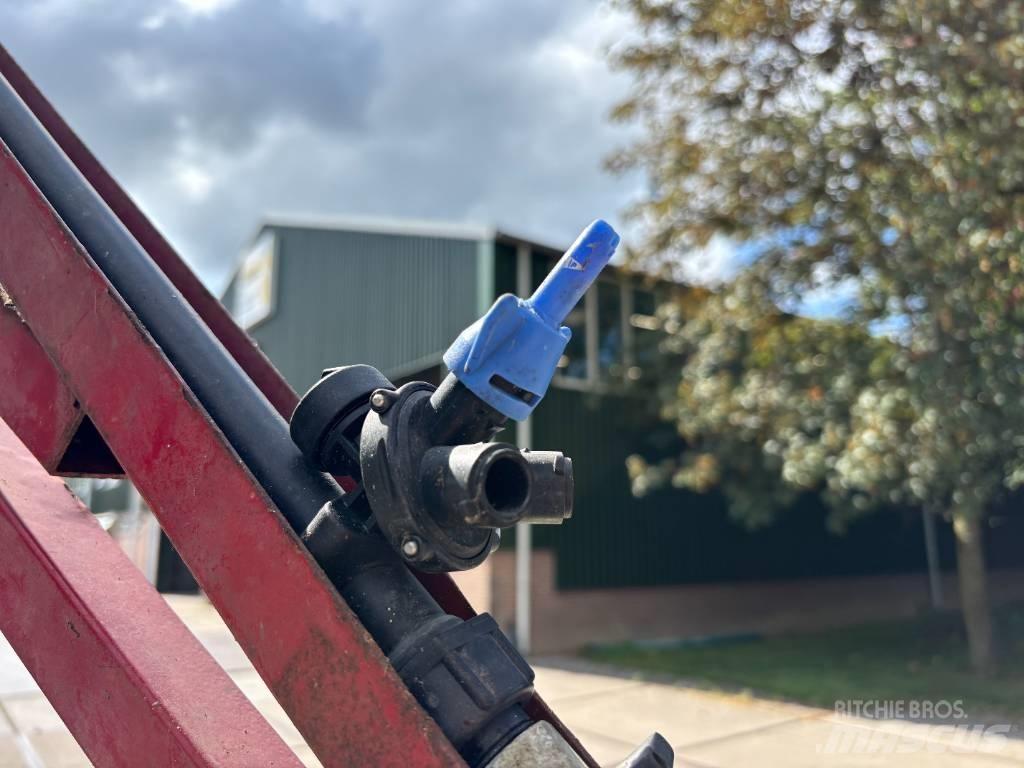 Hardi NK 400 رشاشات محمولة