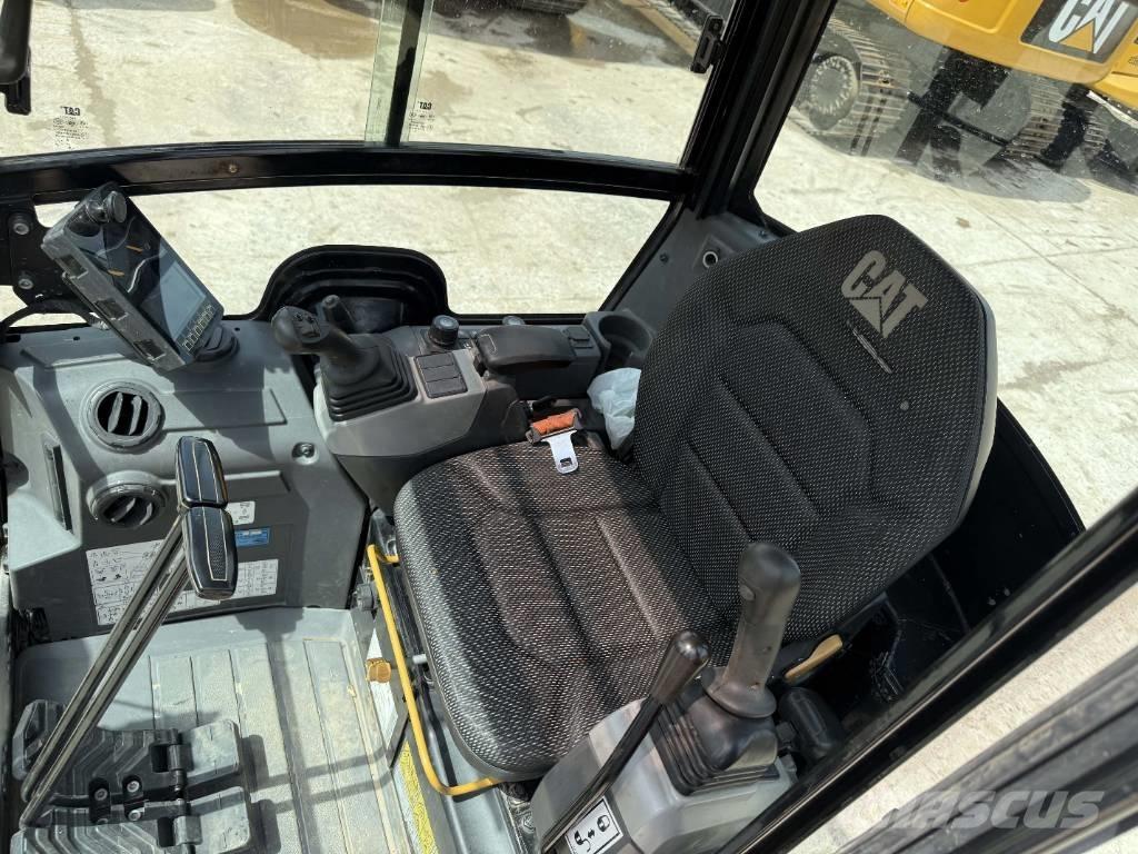 CAT 302 CR حفارات صغيرة أقل من 7 طن (حفارات صغيرة)