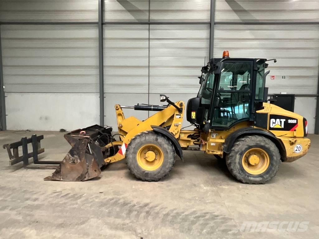 CAT 908 H 2 لوادر بعجل