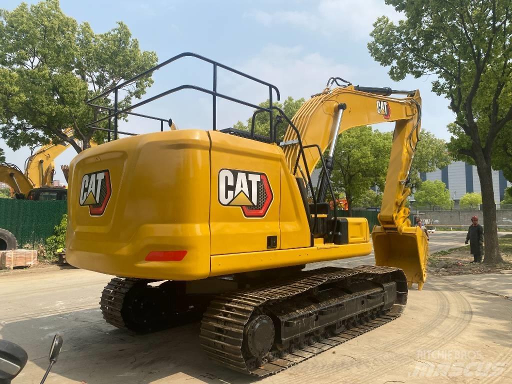 CAT 320 GC حفارات زحافة