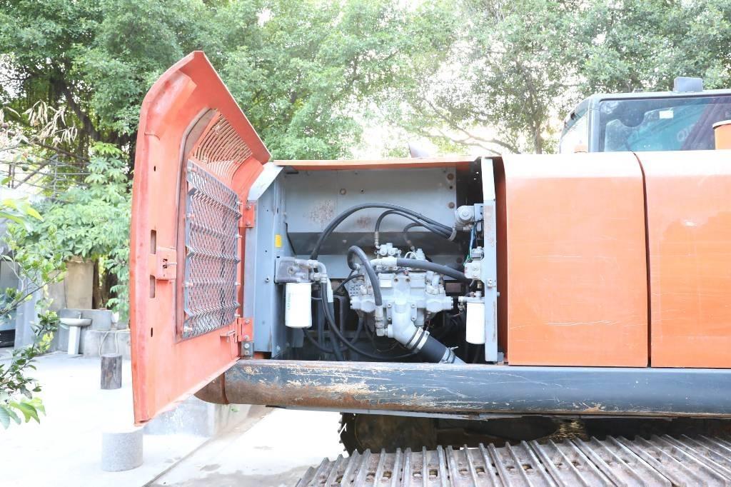 Hitachi ZX 210 LC-6 حفارات زحافة