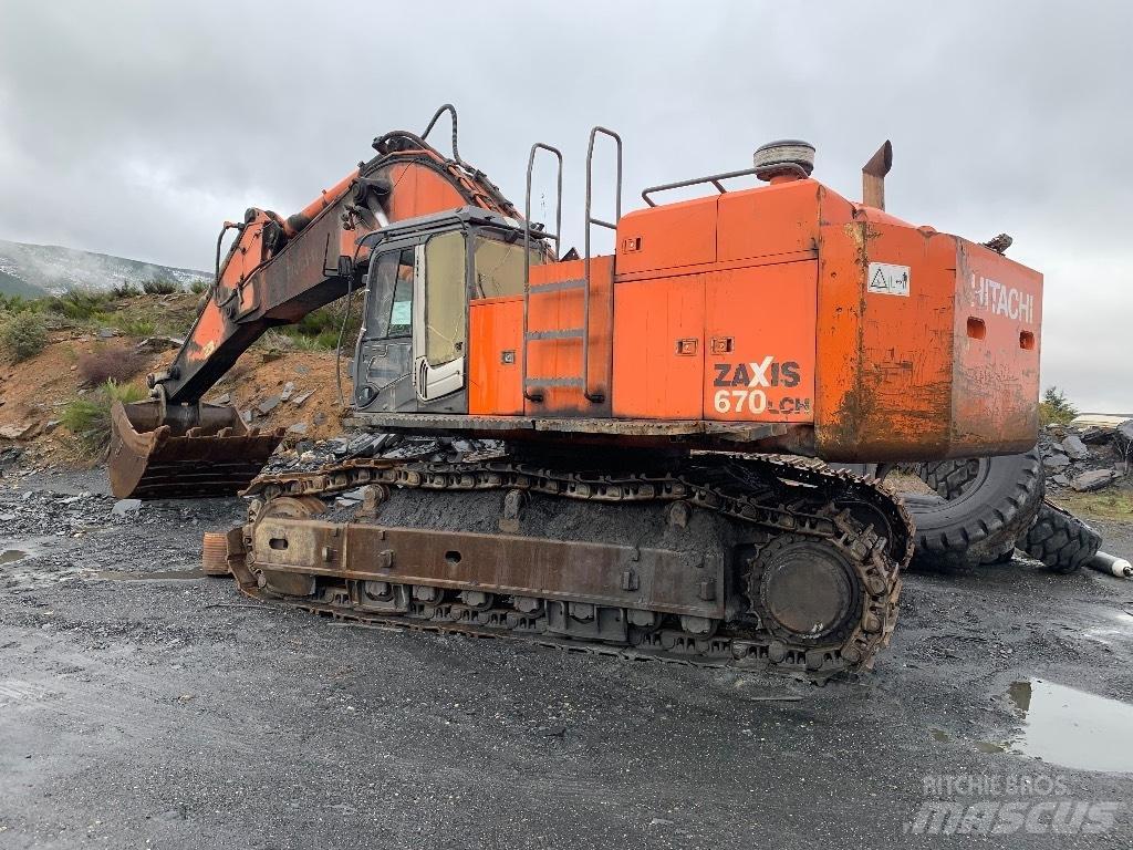 Hitachi 670 LCH-3 حفارات زحافة