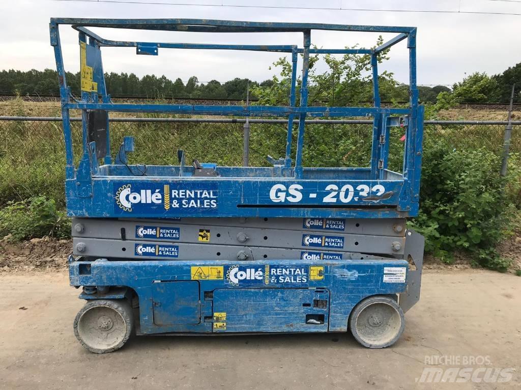 Genie GS 2032 | 2008 رافعات مقصية الشكل