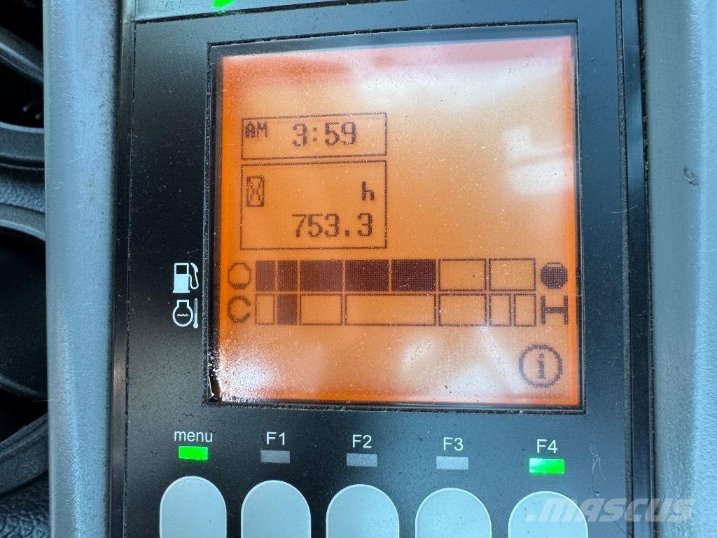 Yanmar VIO27LW (00845) حفارات صغيرة أقل من 7 طن (حفارات صغيرة)