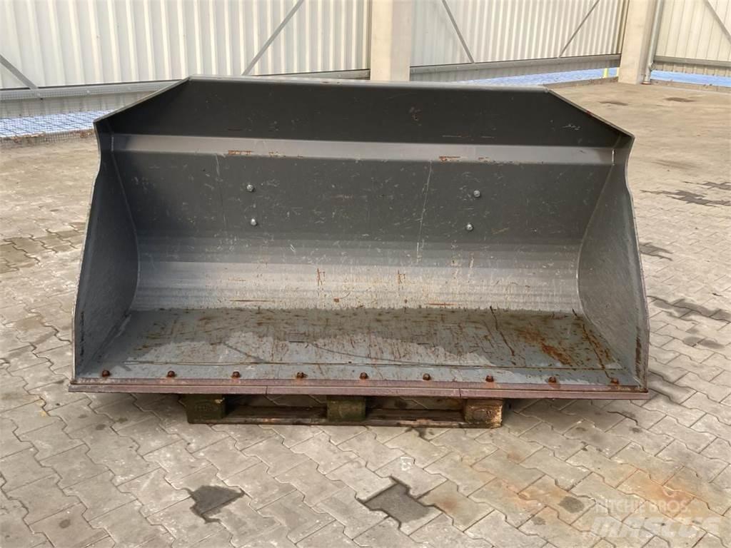 Kramer HVF 2,15m ملحقات أمامية للوادر
