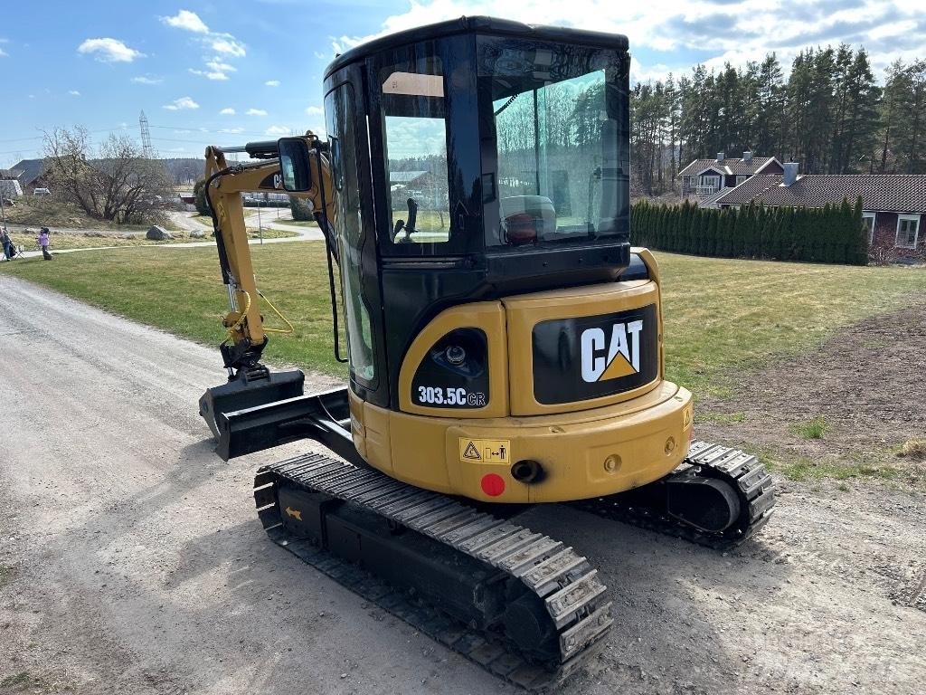 CAT 303.5 C حفارات صغيرة أقل من 7 طن (حفارات صغيرة)