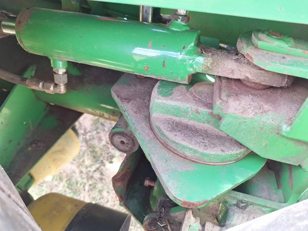 John Deere 328 جزازات مكيفات