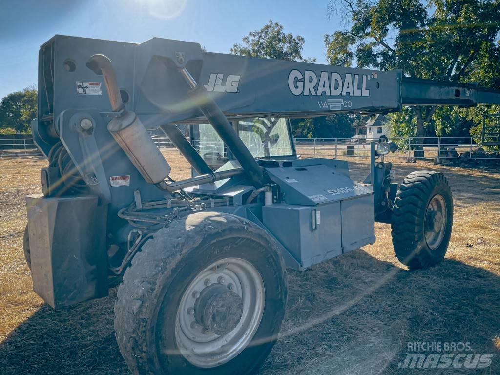 Gradall 534 D-9-45 شاحنات ذات رافعات شوكية - أخرى