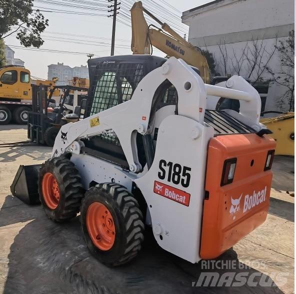 Bobcat S185 لوادر انزلاقية التوجيه