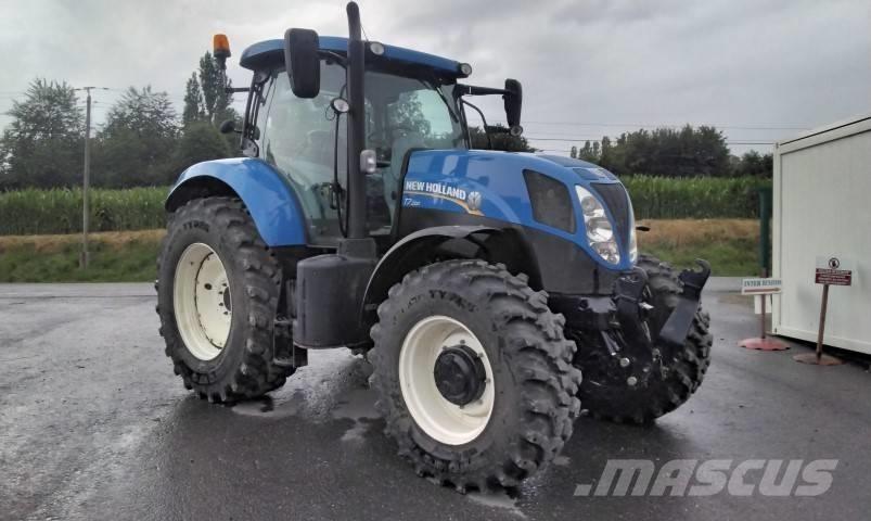 New Holland T 7.200 الجرارات