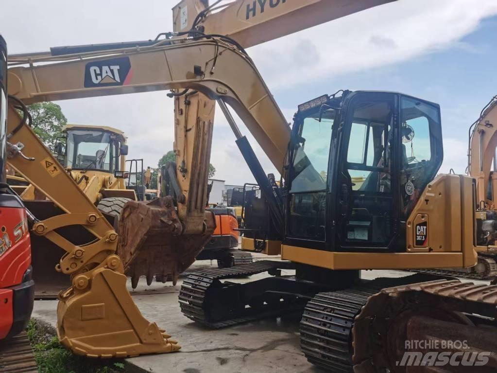 CAT 307 .5 حفارات صغيرة أقل من 7 طن (حفارات صغيرة)