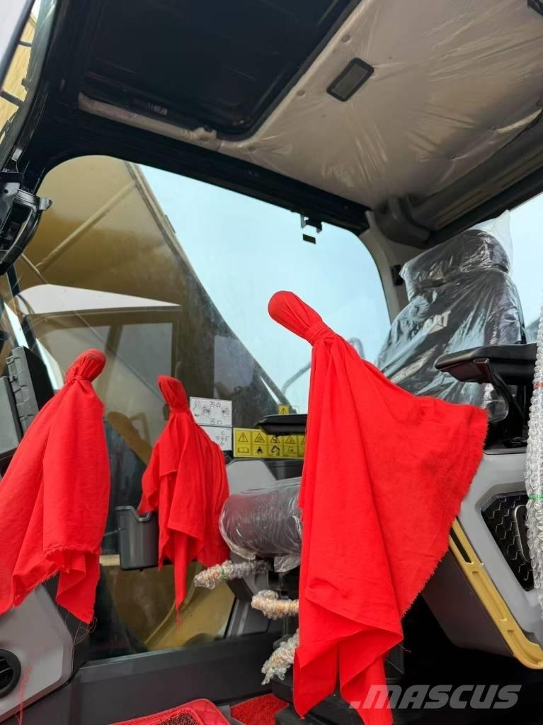 CAT 320 D GC حفارات زحافة