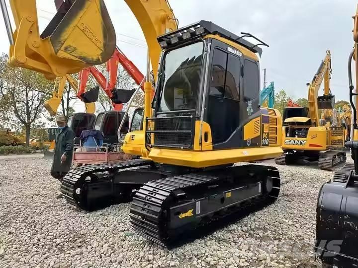 Komatsu PC 110 حفارات زحافة