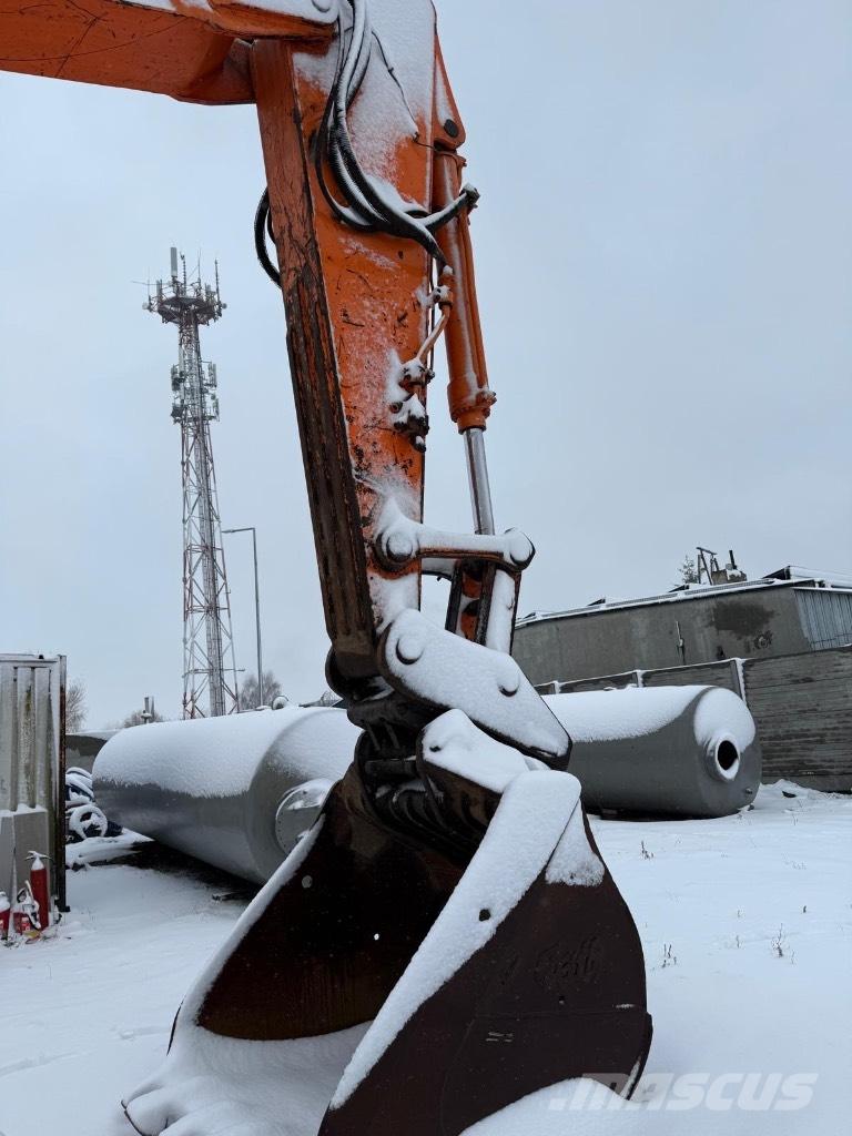 Doosan DX 420 LC حفارات زحافة