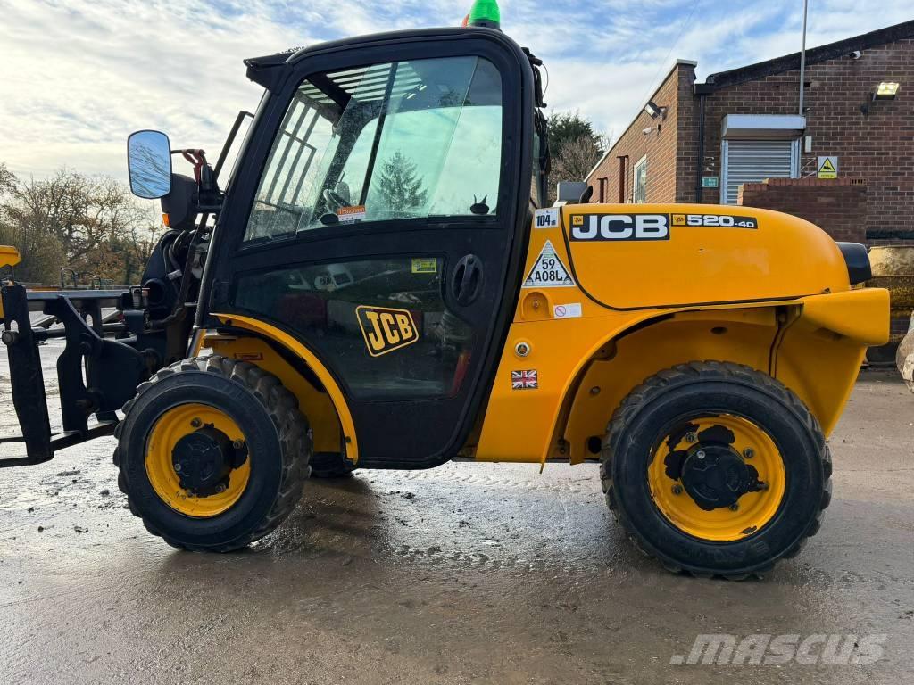 JCB 520-40 مناولات متداخلة