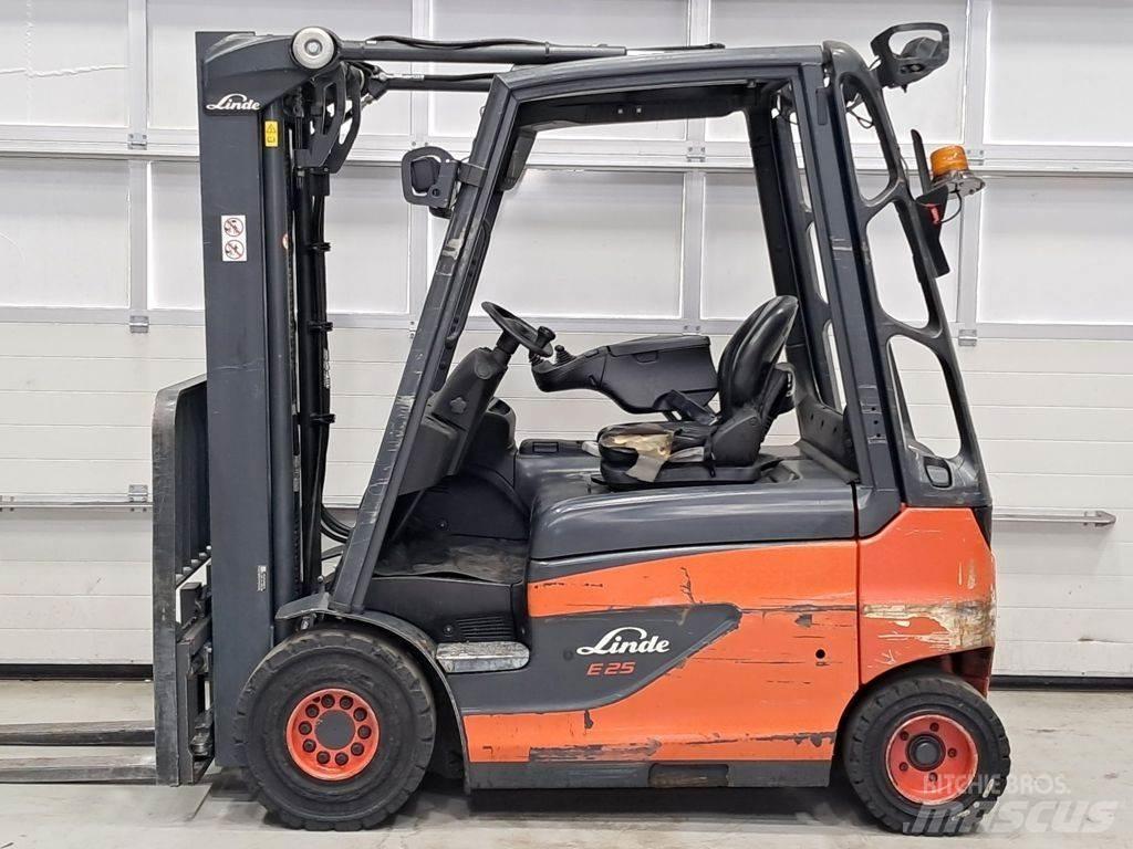 Linde E25-01 شاحنات ذات رافعات شوكية تعمل بالكهرباء