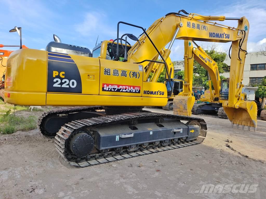 Komatsu PC 220 حفارات زحافة