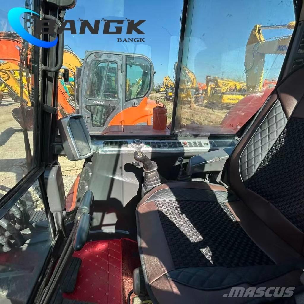 Doosan DX 60-9 C حفارات زحافة