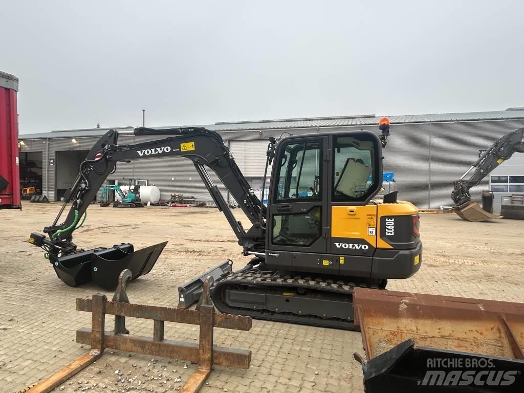 Volvo EC 60 E حفارات زحافة