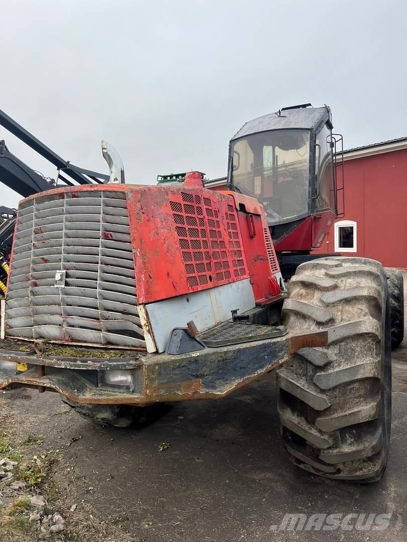 Valmet 921 حصادات