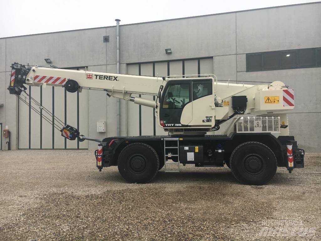 Terex TRT35 رافعات الطرق الوعرة