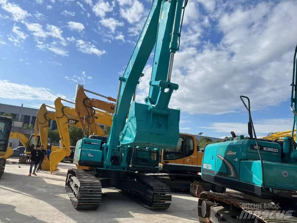 Kobelco sk200-8 حفارات زحافة