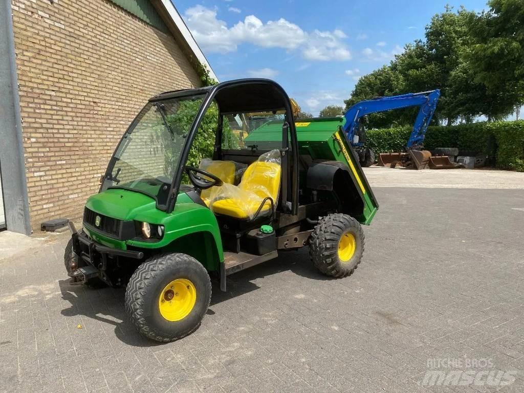 John Deere HPX 4X4 الجرارات