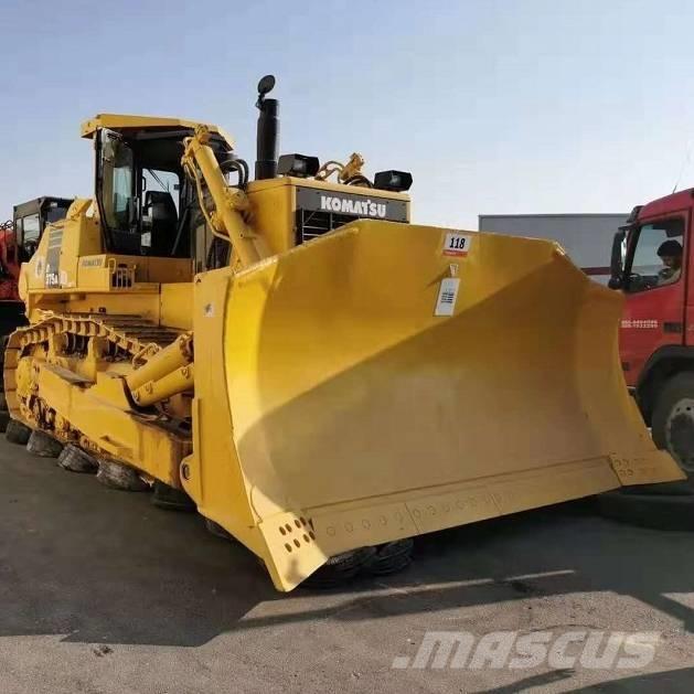 Komatsu d375a بلدوزرات مجنزرة