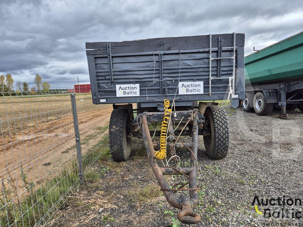 MAZ 8926 نصف مقطورات بباب جانبي