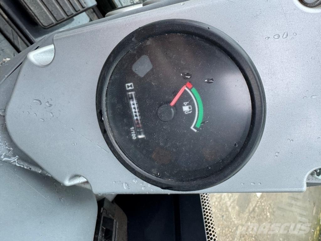 Yanmar SV15 (03707) حفارات صغيرة أقل من 7 طن (حفارات صغيرة)